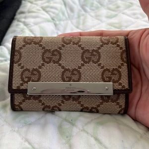Authentic Gucci key holder